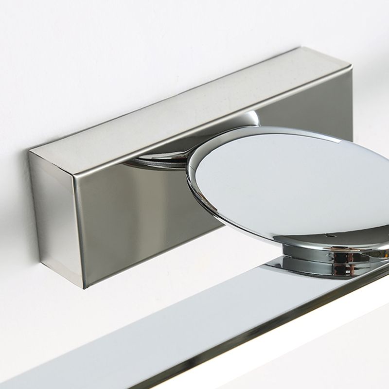 Modern Vanity Lighting Metal Wall Light Fixture in Silver for Bathroom