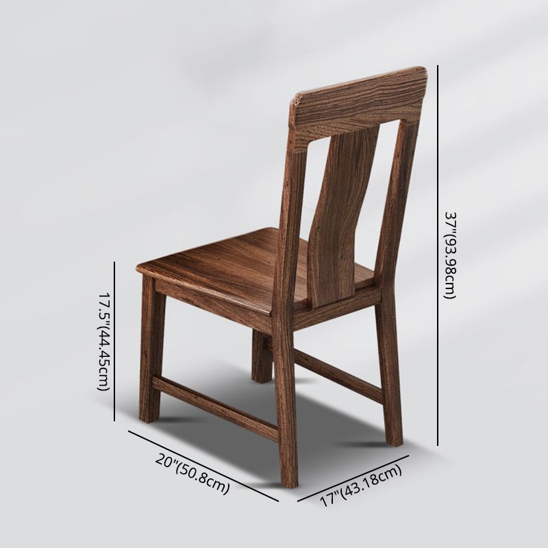 Ensemble de restauration en bois massif de style traditionnel avec table de noyer et base de 4 jambes pour un usage domestique