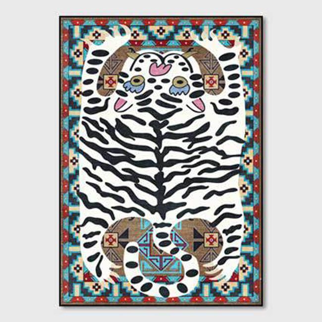 Contemporary Tiger Striped Carpet Polyester Indoor Rug Non-Slip Backing Area Carpet for Living Room