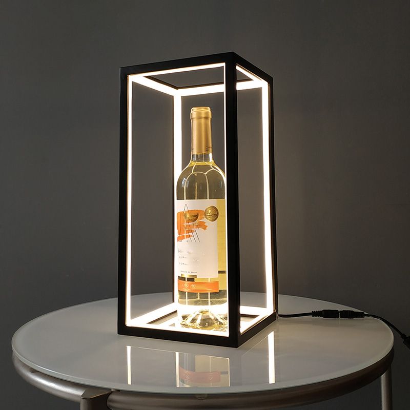 Black Rectangular Linear Table Lamp Modern Creative Metal LED Nightstand Light