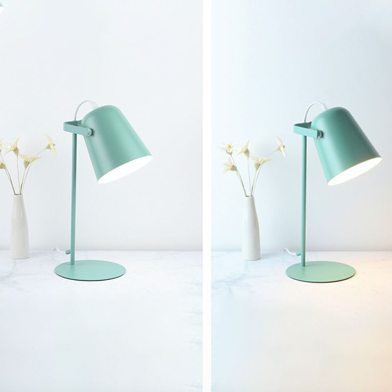 Bell Shade Nordic Style Mini Table Table Lampe 12,5 "Hauteur de lecture de lite de lecture avec base ronde en métal