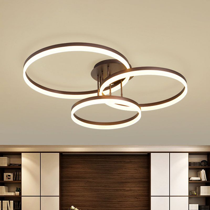 Plafoniera moderna in acrilico a 3 anelli da 31,5"/35,5" Lampada da soffitto moderna a LED marrone con montaggio a semi-incasso in luce calda/bianca/naturale