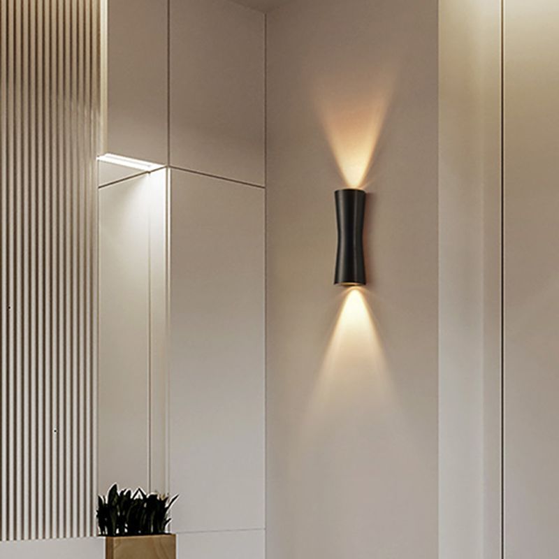 2 Light Metal Wall Sconce Postmodern Wall Mounted Light Fixture for Living Room