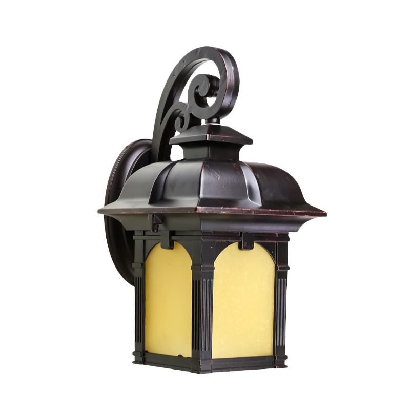 Lampe murale à bras rural rural simple en verre jaune clair