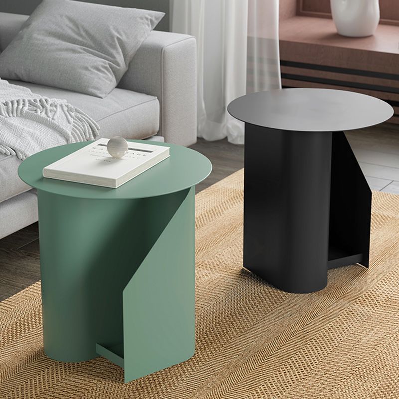 Contemporary Corner Table Round Side Table with Metal Shelves
