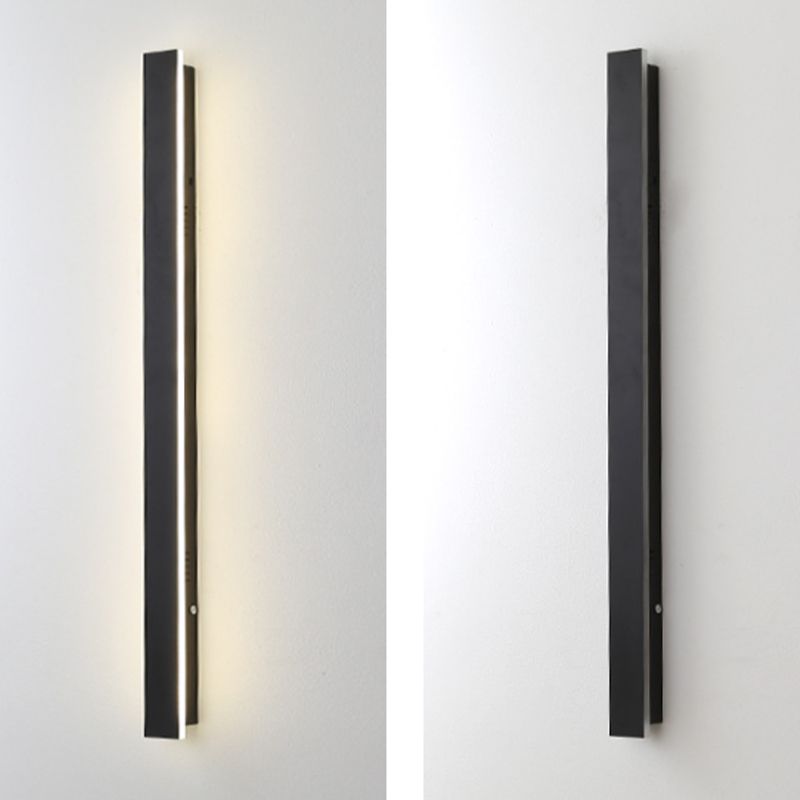 1 Light Linear Wall Mounted Lamp Simplicity Metal Wall Lighting Idea in Black