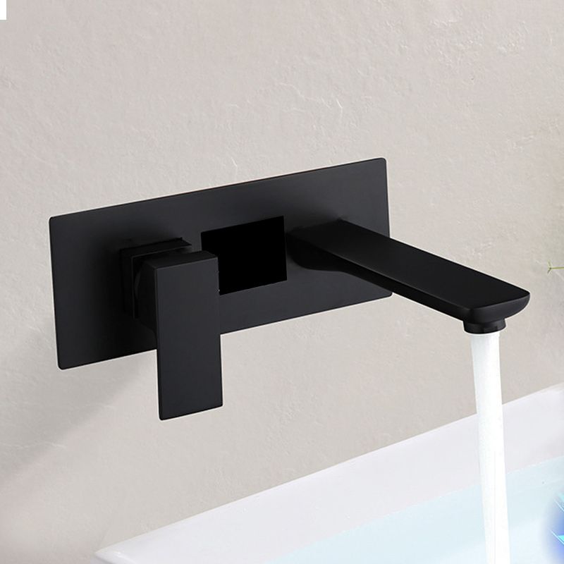 Modern Wall Mounted Faucets Digital Display Screen Led Wall Mounted Bathroom Faucet