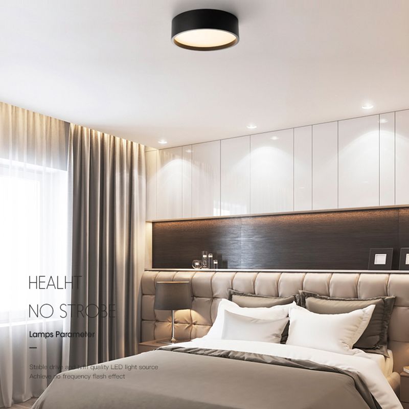 Round Shape LED Ceiling Lamp Modern Iron 1 Light Flush Mount for Balcony