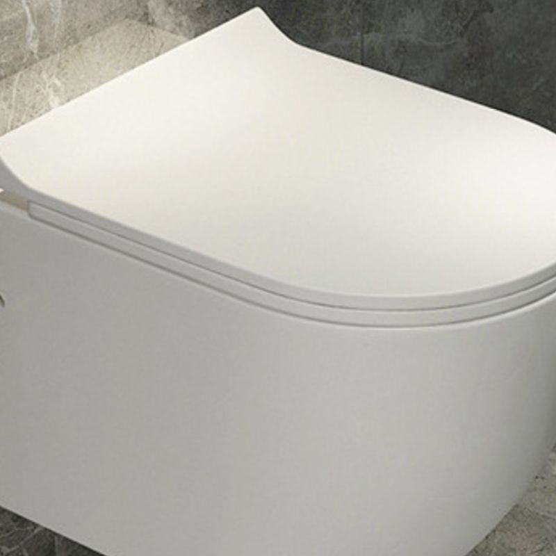 Modern Ceramic Flush Toilet White Wall Hung Toilet Bowl for Washroom