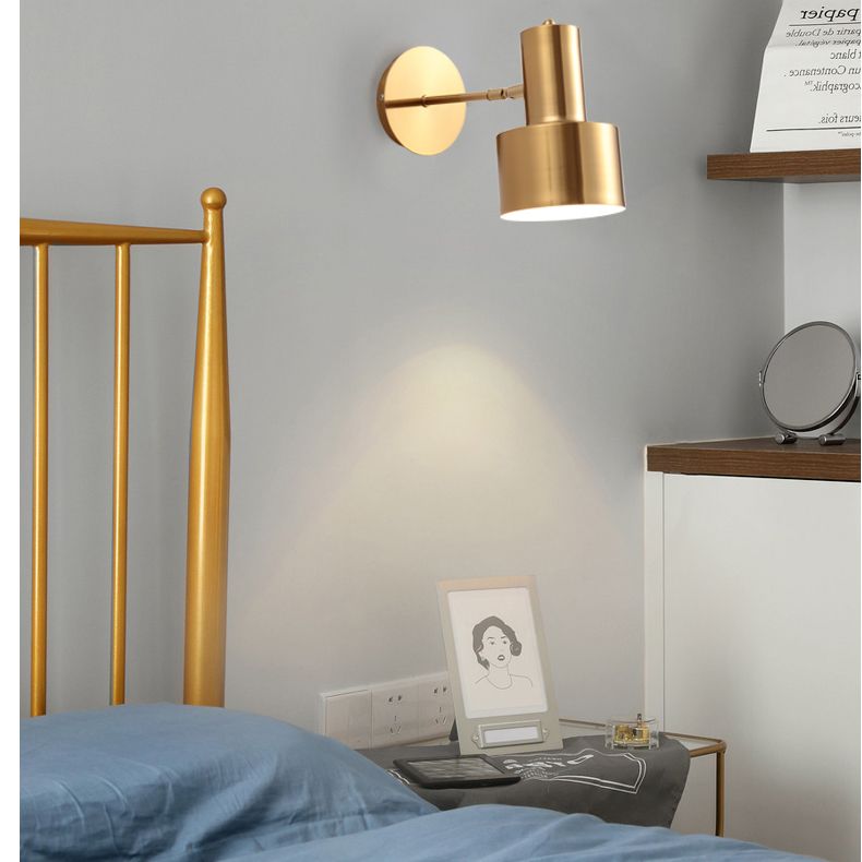 Lampada montata a parete di fiammata Postmoderna semplicità in metallo muro di scarico per soggiorno