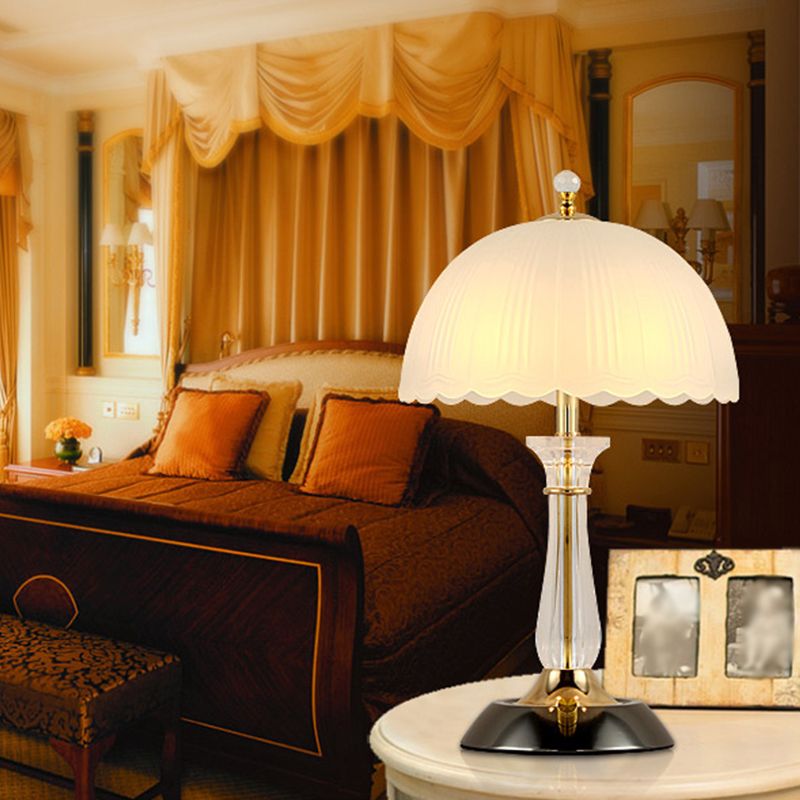Lampada da tavolo a cupola in vetro contemporaneo 2 comodini leggeri per camera da letto in bianco