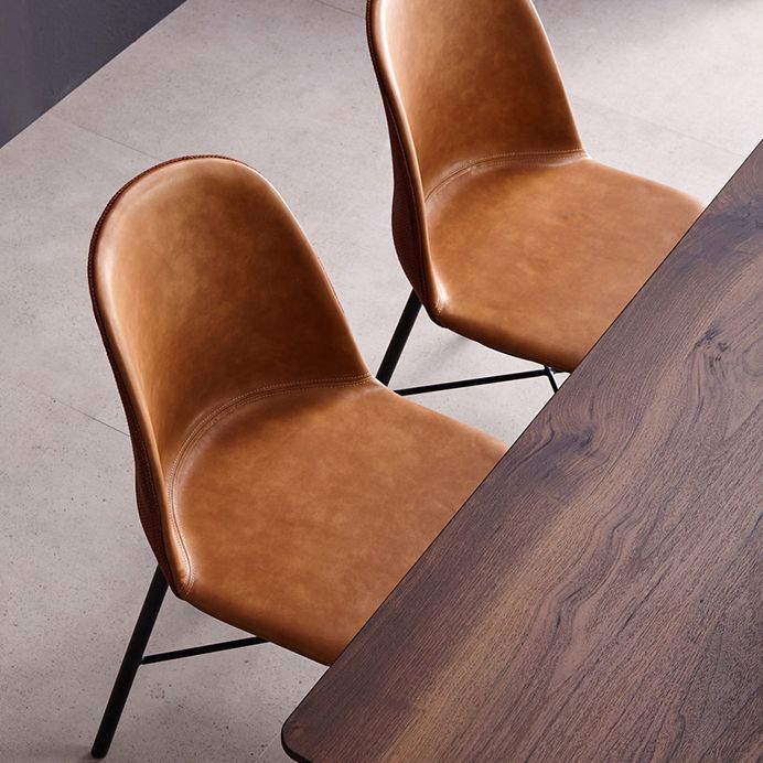 Sillas de comedor modernas sin brazos, respaldo sólido, silla lateral de comedor con patas negras (juego de 2)