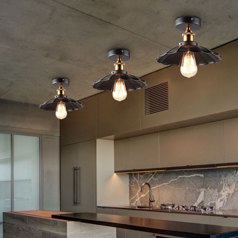 Lumière semi-luxuelle évasée noire Salle de salle à manger en métal industrie