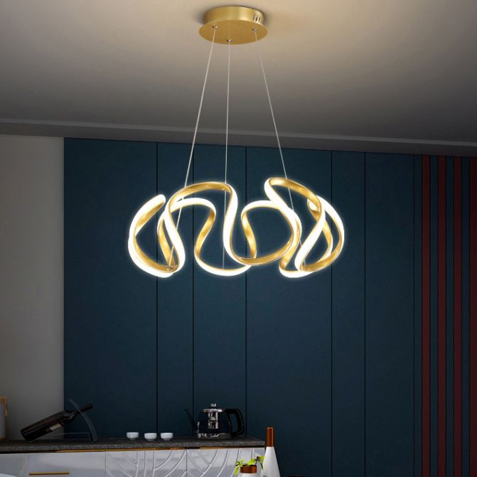 Luz de colgante lineal LED de aluminio en una lámpara de araña de hierro forjado de estilo minimalista moderno con sombra acrílica