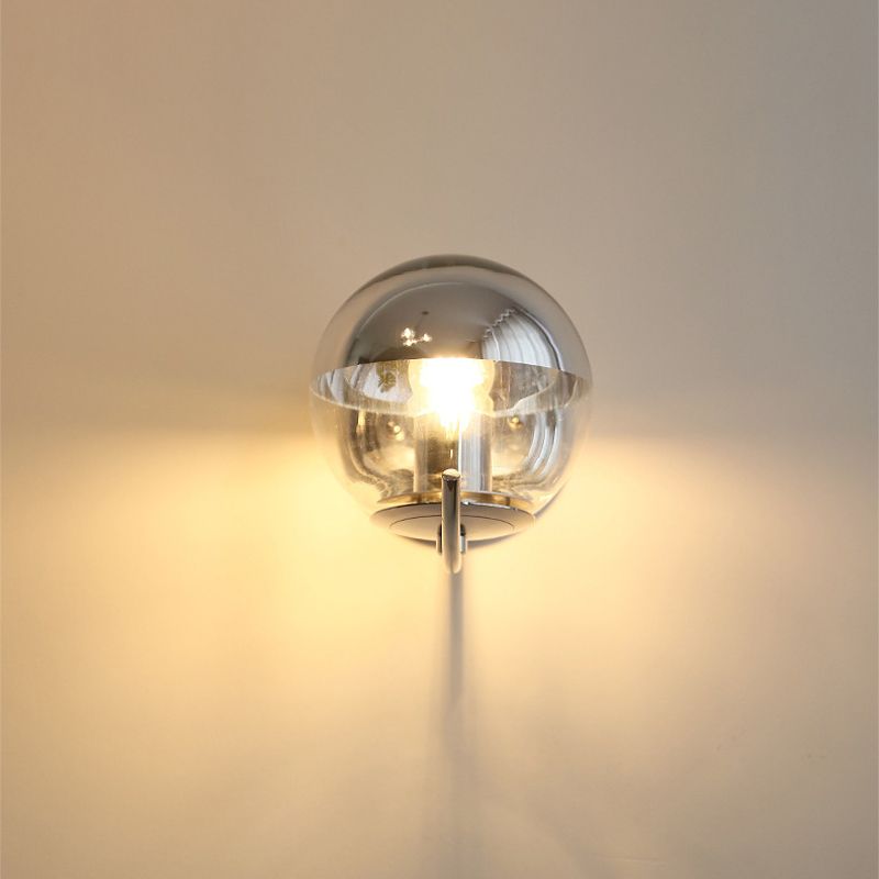 Applique murale en verre 1