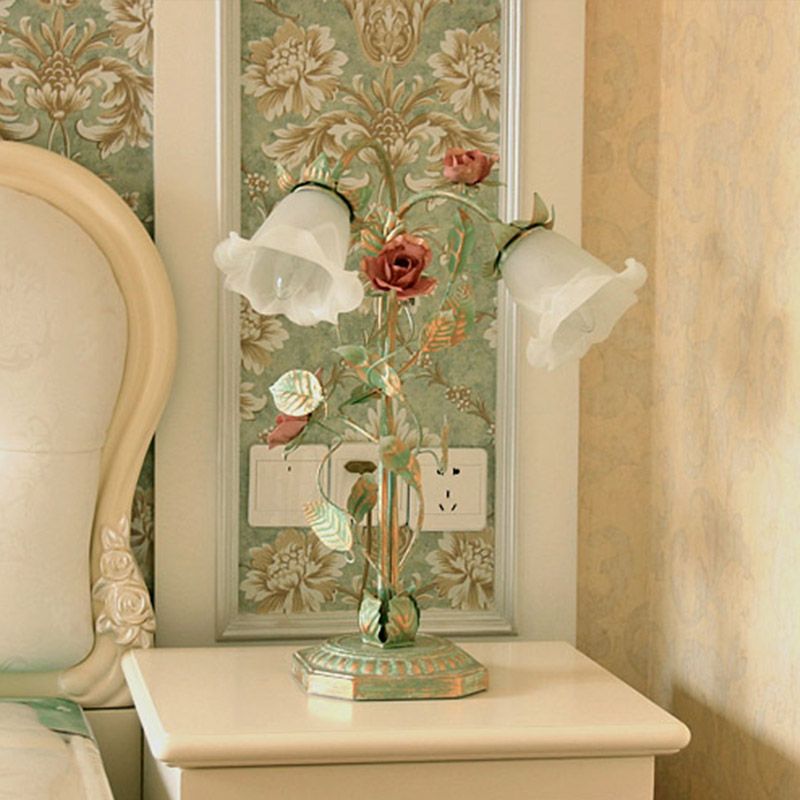 Flared Bedroom Night Table Light Pastoral Metal 1/2 Lights Green Nightstand Lamp with Flower Decoration