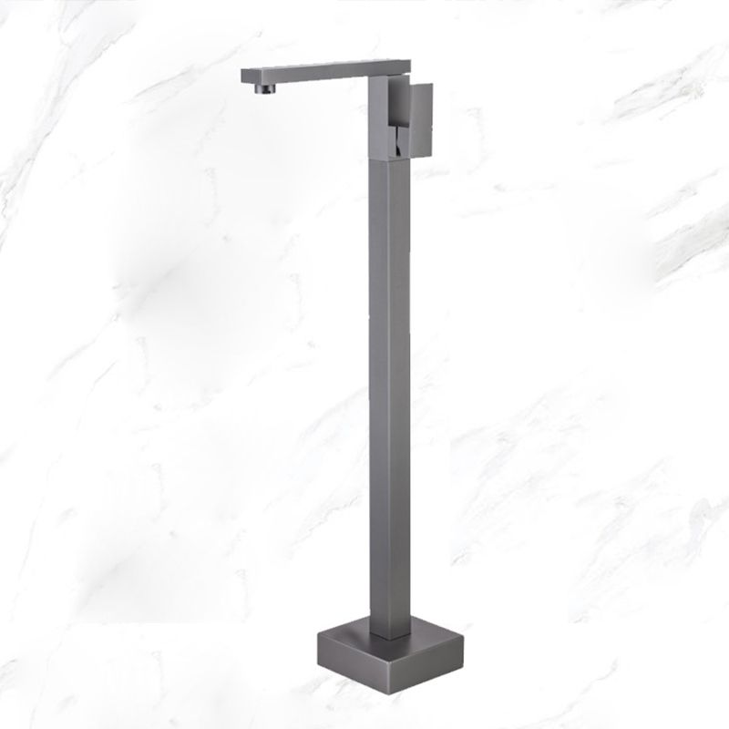 Floor Mounted Metal Freestanding Tub Filler Low Arc Freestanding Tub Filler Trim