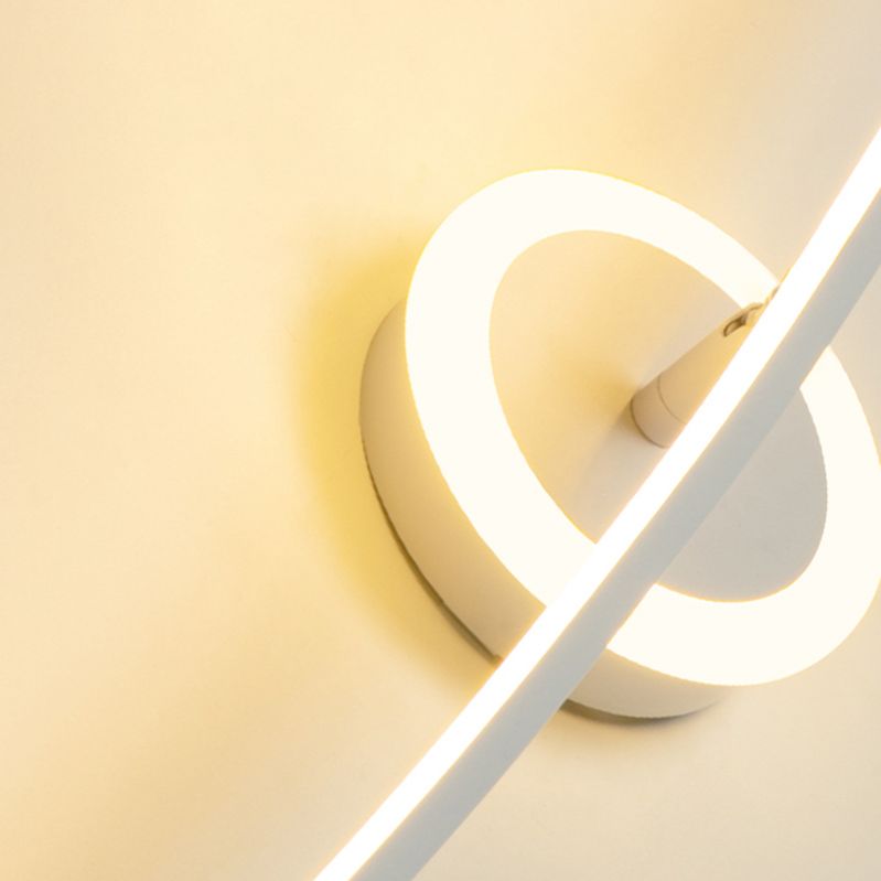 Lampe de forme de ligne lampe murale métallique simple LED LED MUR MUR LEIL