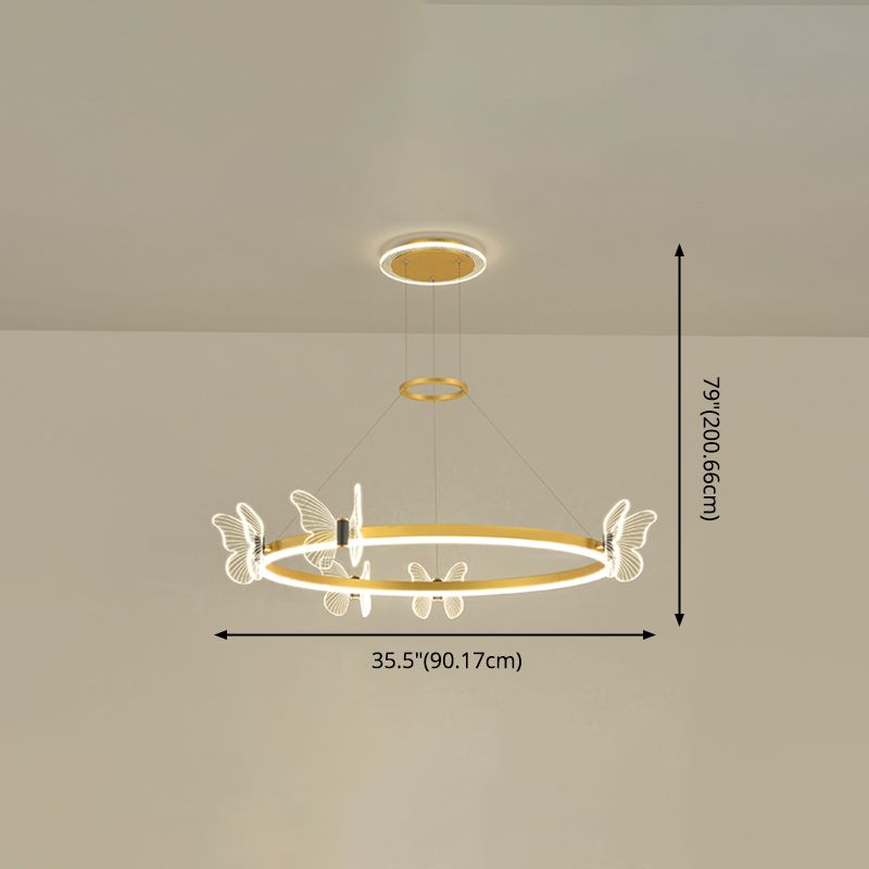 Lustre en or moderne
