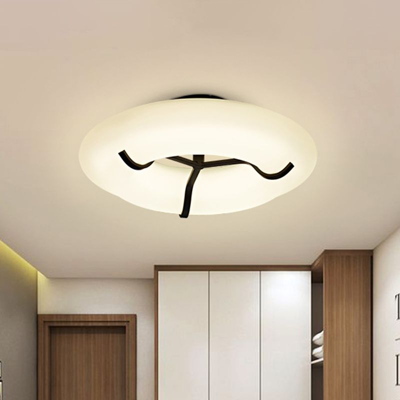 Lifebuoy Child Playroom Ceiling Lamp Plastic Kid LED Flush Mount Light Fixture in White
