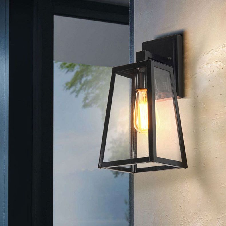 Industrielle Vintage Wandlampe Aluminium Geometrische wasserdichte Wandleuchten mit klarem Glasschatten