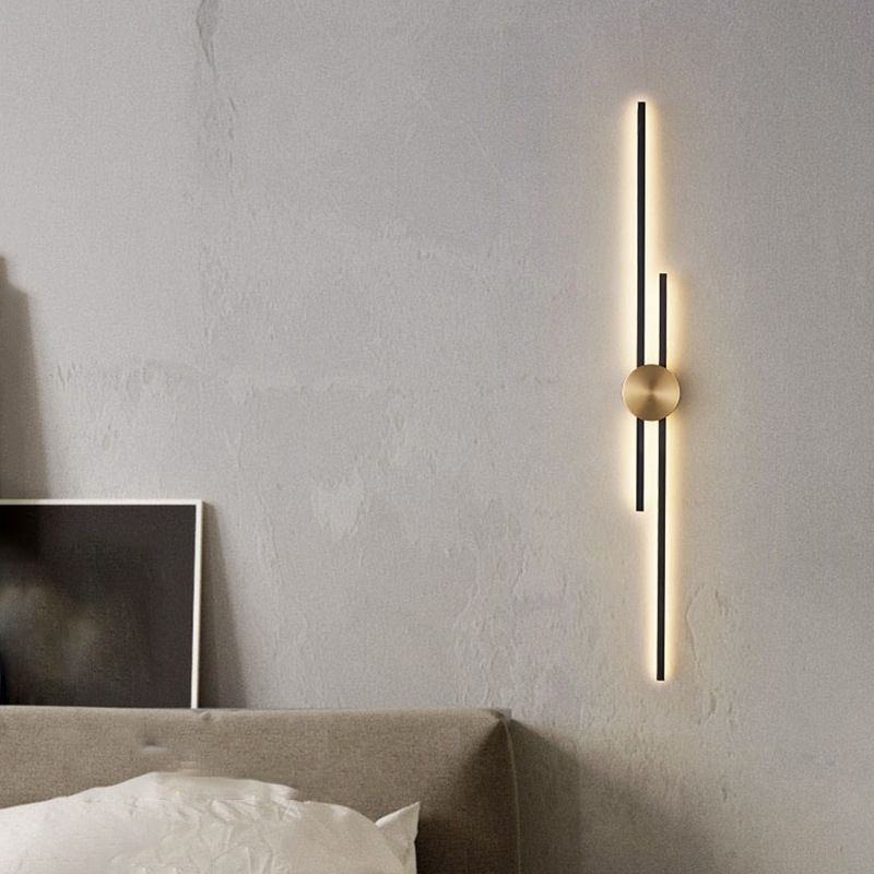 Single Modern Golden/Black Wall Mounted Sconce LED Metal Wall Light for Foyer