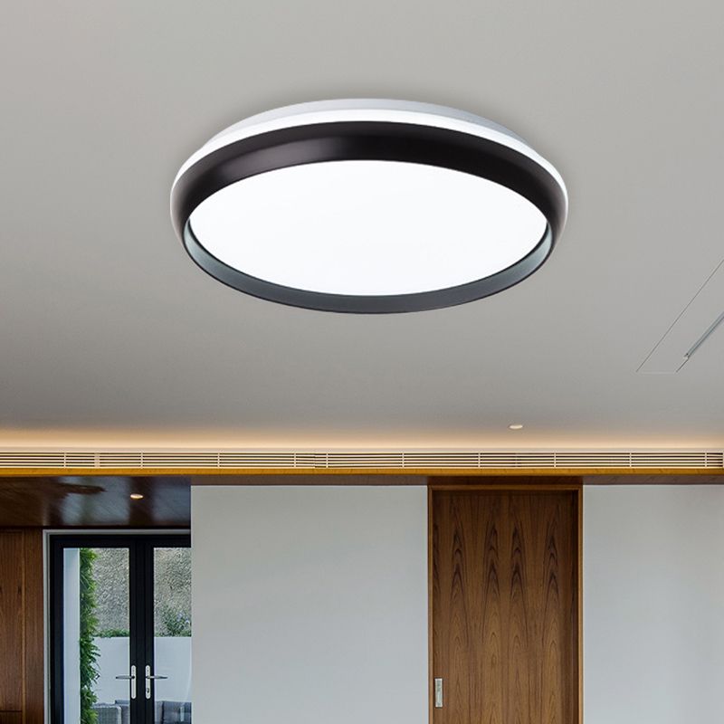 LED Living Room Flush Lighting Minimalist Black / Gold / Silver Flushmount con Circular Acrilico Shade