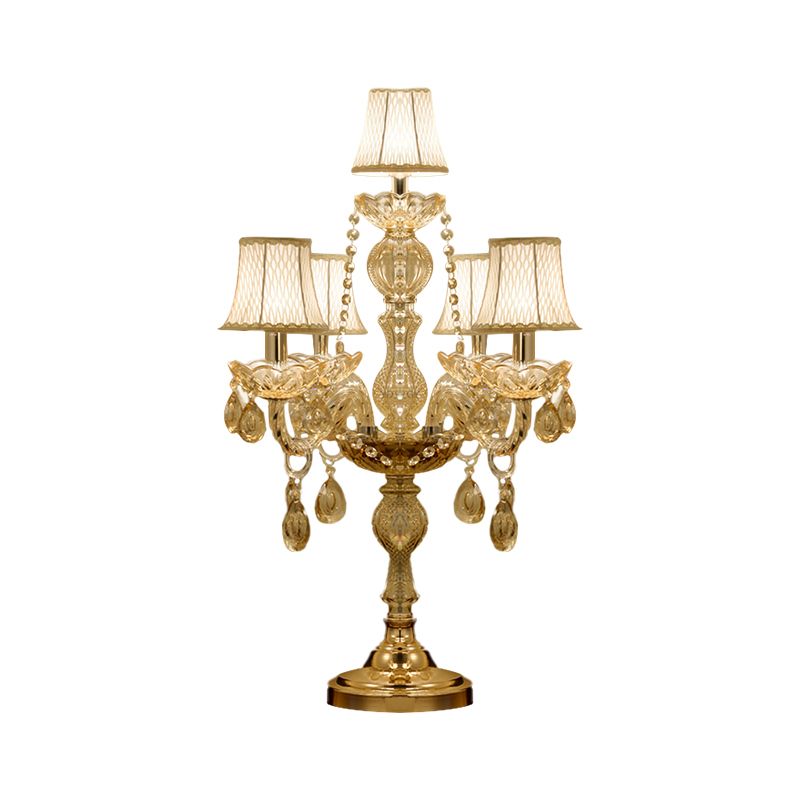 5/6 têtes Candelabra Table Light Traditional Gold Crystal Droplets Tablette de nuit avec / Sans nuance de tissu de cloche blanche