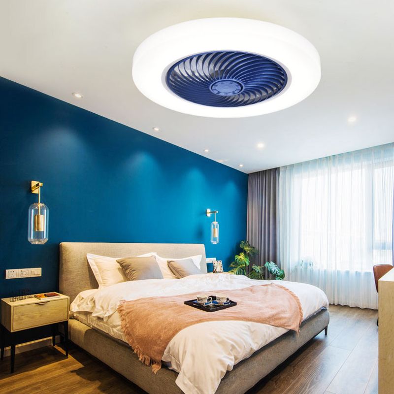 Unsichtbare Klinge runde Lüfterleuchte minimalistische Acrylschlafzimmer halb Flush Deckenleuchte