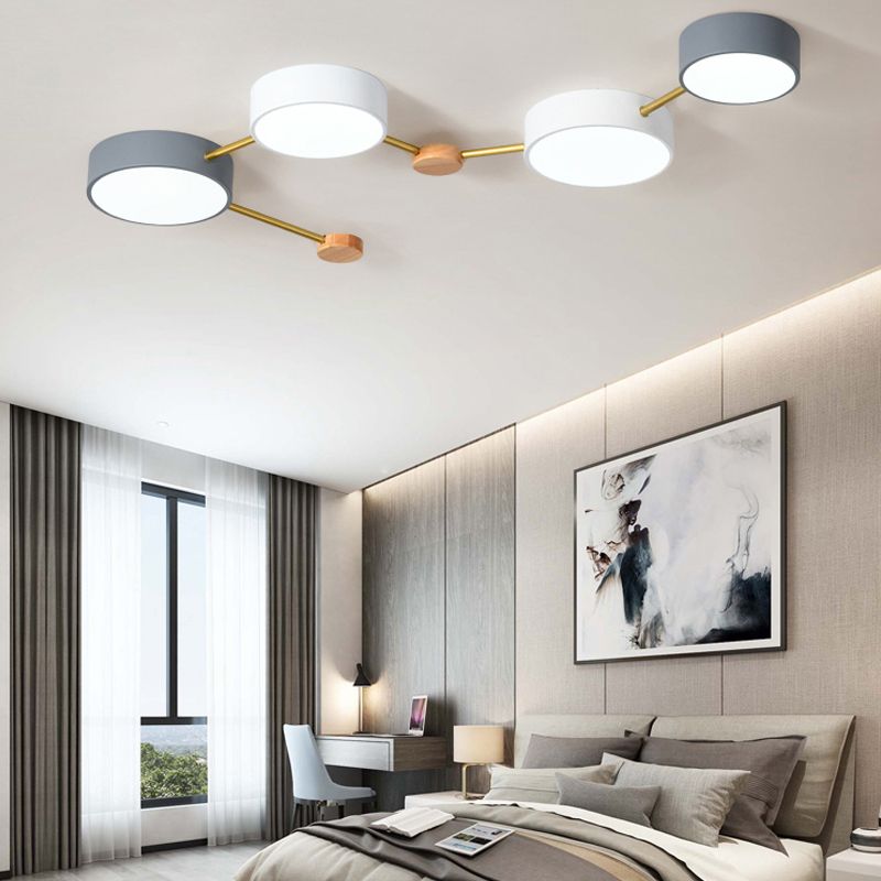 Plafonnier rond macaron à plusieurs têtes pour chambre à coucher avec abat-jour en acrylique
