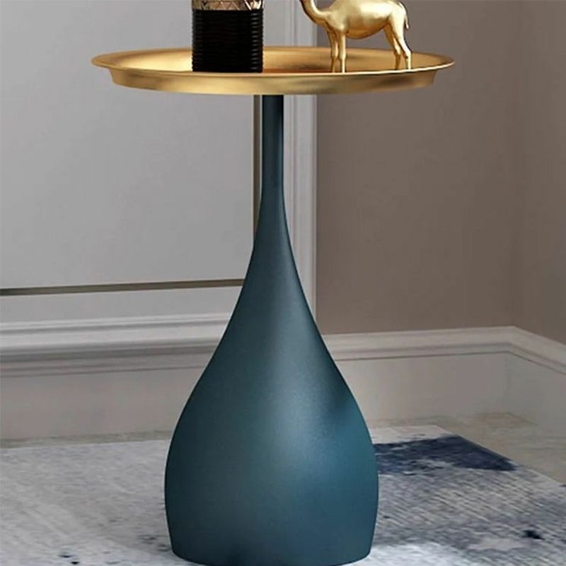 Round Pedestal Base Base Metal Table Medieval Modern Style Side Table