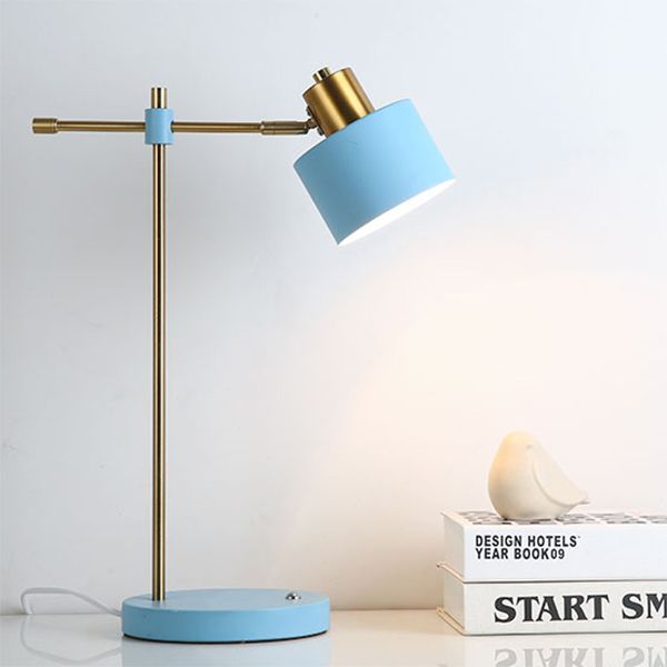 Contemporary Style Night Table Lamp Metal Shade Table Light for Bedroom