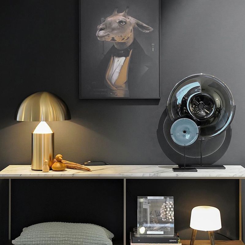 Mushroom Shaped Desk Lamp Modern Simple Metallic Table Lamp for Living Room Bedroom