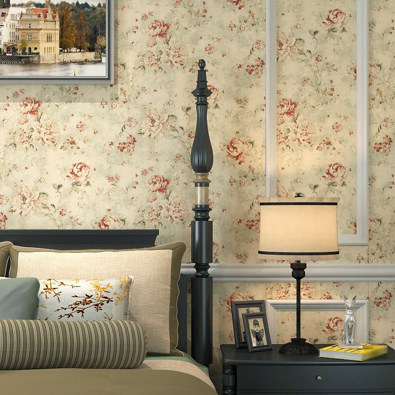 Farmhouse Rose Wallpaper Roll Yellow-Green Dining Room Wall Decor, 31' L x 20.5" W