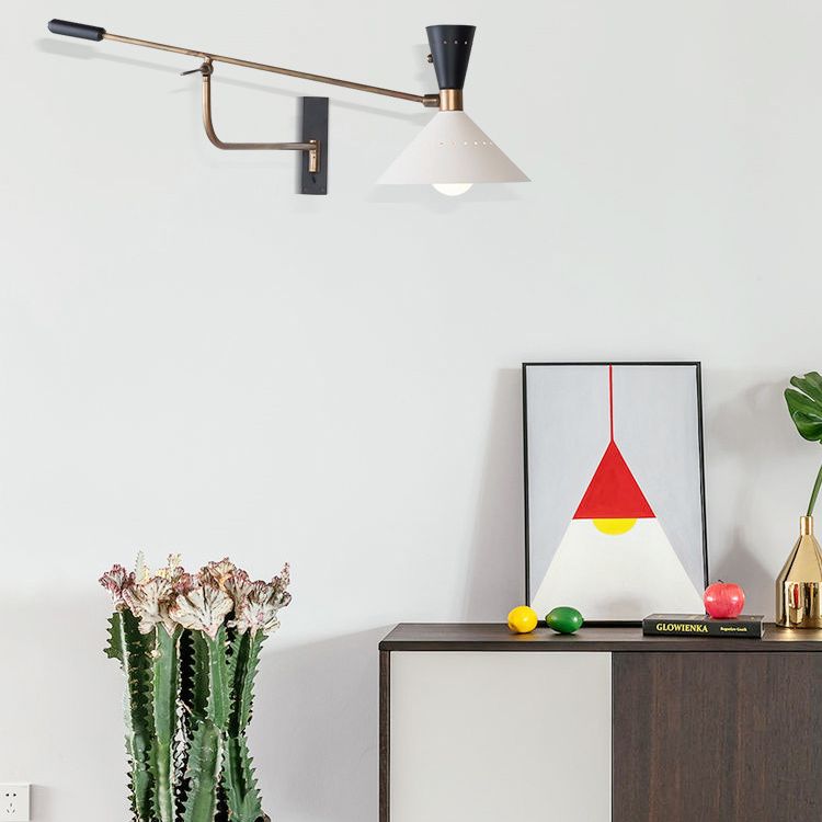 Lampada montata a parete in stile nordico illuminazione con sconde con muro conico bianco con tonalità metallica