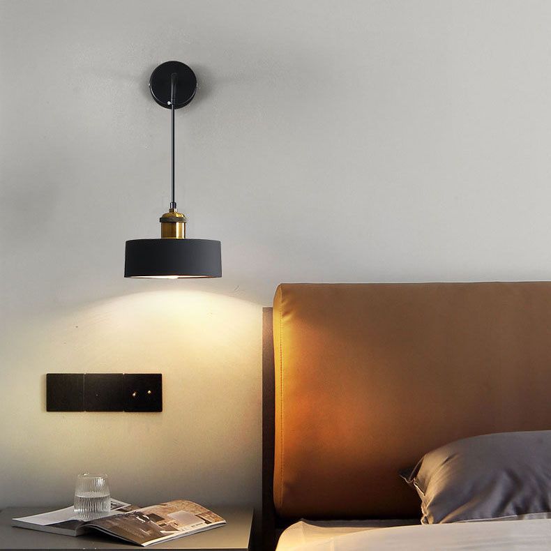 Modern Creative 1-Light Wall Lamp Iron Geometric Wall Light for Bedroom