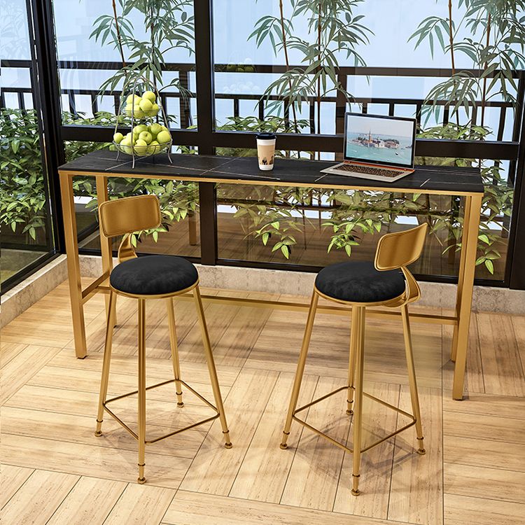 Table de bar en fer industrielle fausse rectangle de marbre supérieur 41,3 "H Table bistrot avec repose-pieds