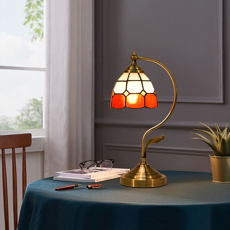 1 Light Modernism Night Table Lamps Metal Nightstand Lamp for Bedroom in Gold