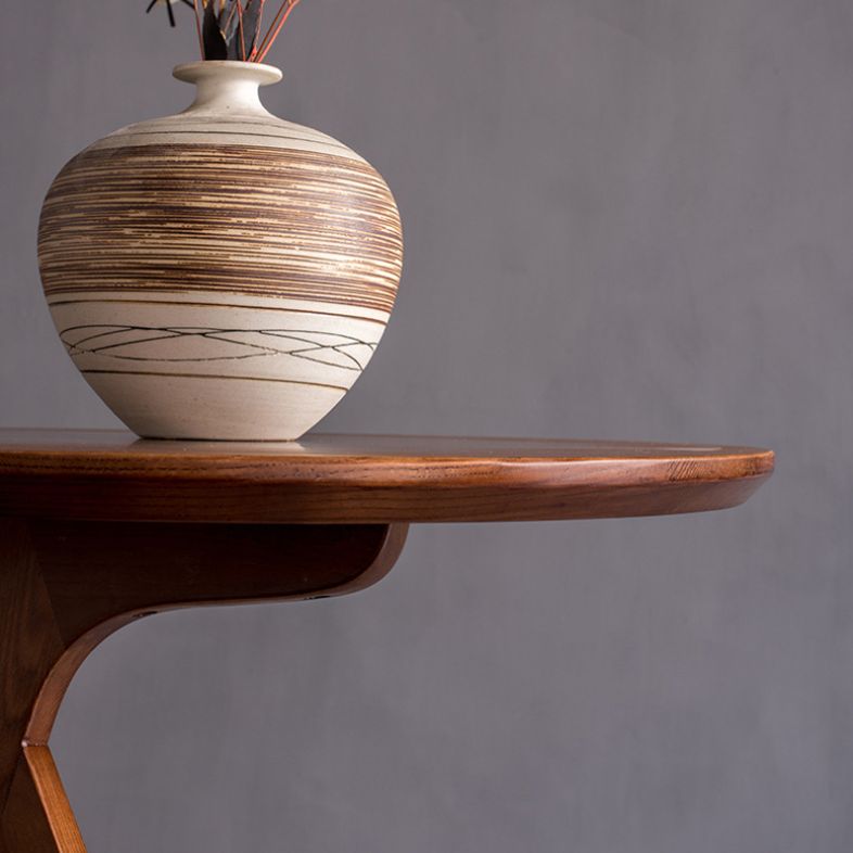 Solid Wood Round Top Side Table 23.6 " Tall 3 Legs End Table