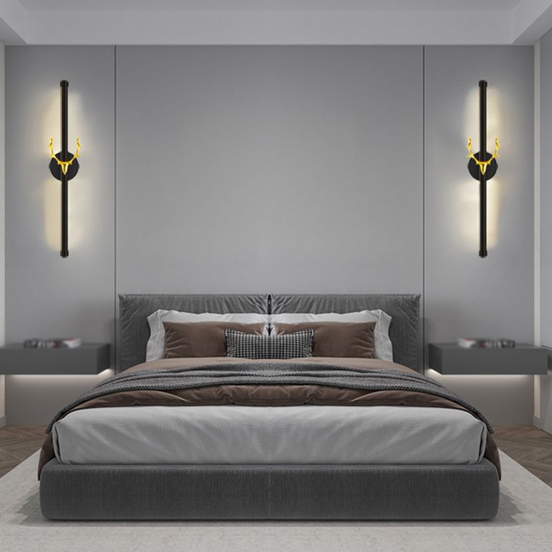 Minimalist Aluminum Wall Light Black Straight LED Wall Sconce for Living Room