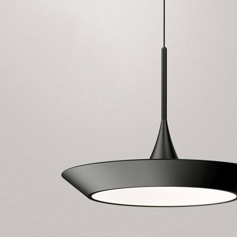 Luminaire suspendu en forme de géométrie Métallièrement le pendentif LED minimaliste pour salle à manger