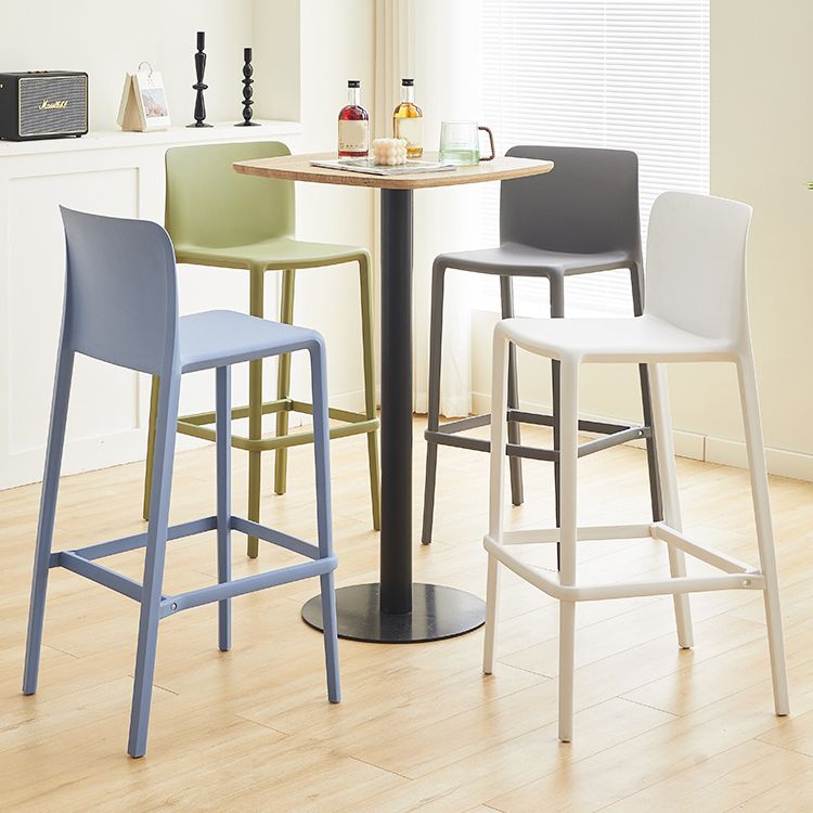 Plastic Armless Dining Stools Low Back Bar Stools with Footrest