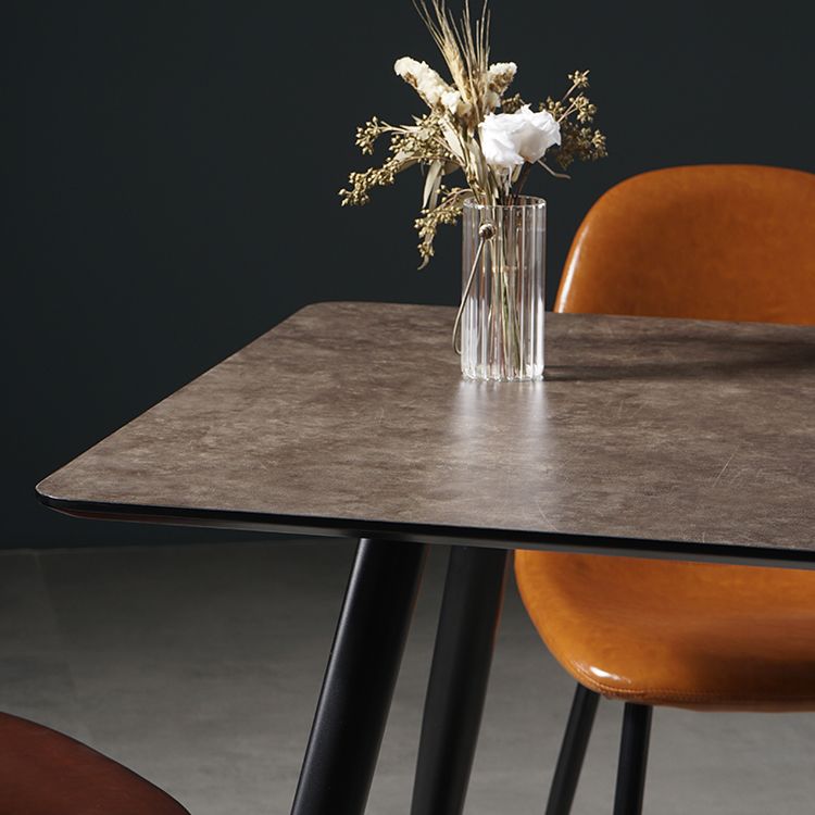 Mesa de comedor de estilo industrial Mesa de comedor marrón 4 patas con marco negro