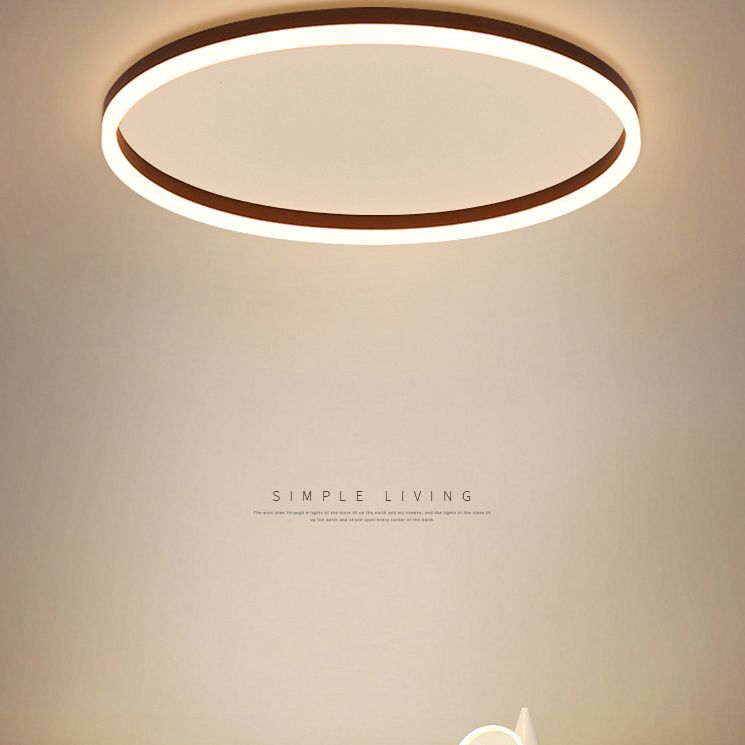 Minimalist LED Flush Mount Ceiling Light Black Circle Flush Ceiling Light Fixture with Metal Shade