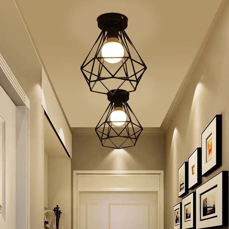 Iluminación semiinstalada de hierro de diamante retro balcón de una sola luz lámpara de techo negra