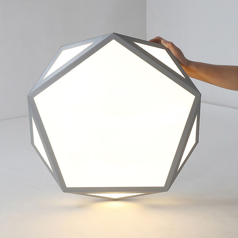 Lámpara de techo LED moderna con montaje empotrado en forma de Pentágono de metal para sala de estar