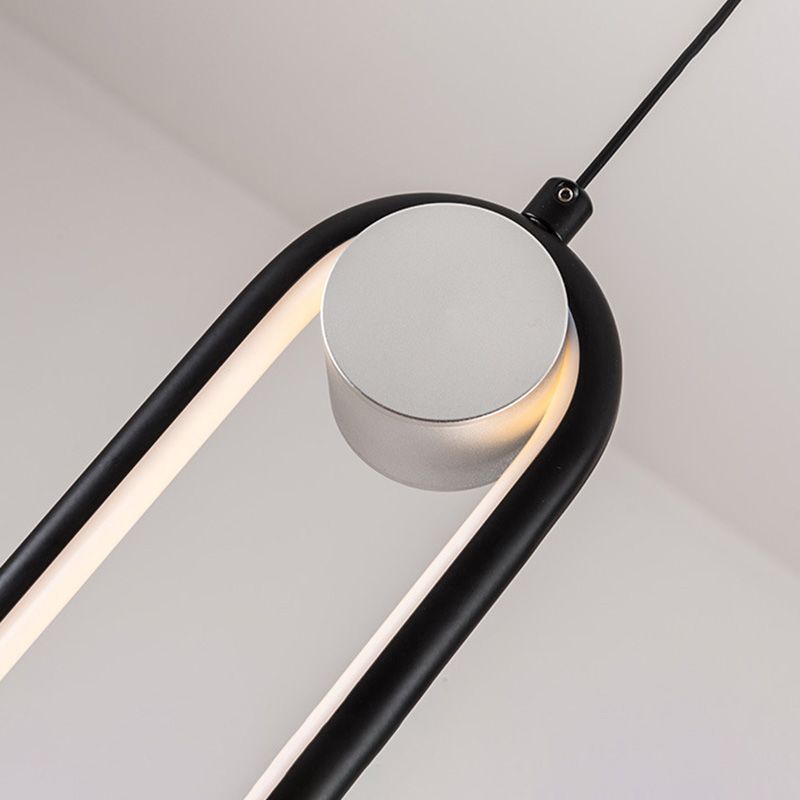 Contemporary One-Light Black Metal Oval Pendant Lighting for Dinning Room Cafe