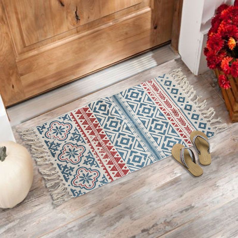 Boho Chic Bedroom Rug Multi-Color Geometric Pattern Rug Cotton Machine Wash Carpet with Tassel Fringe