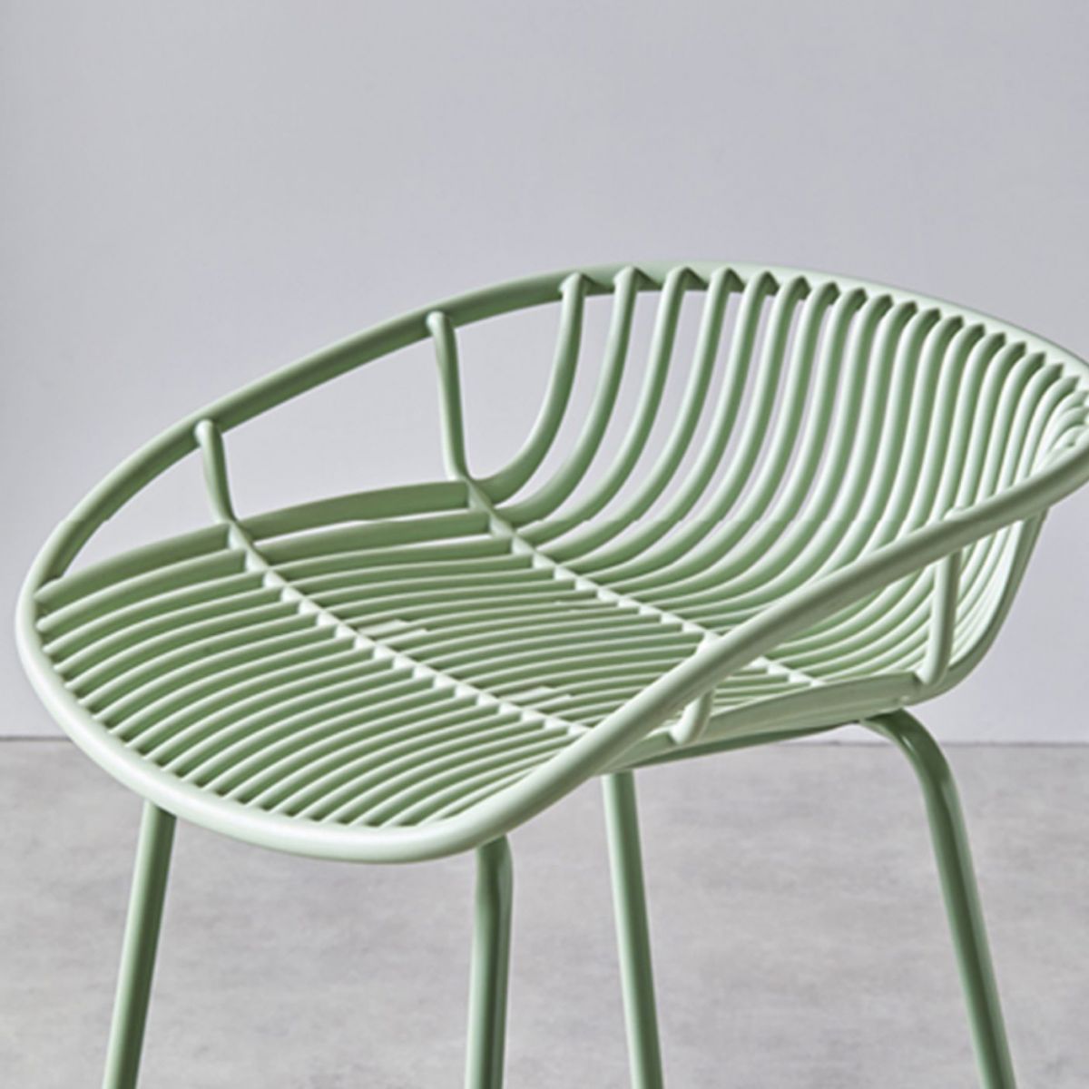 Contemporary Metal Barstool Plastic Stool in Matte Finish for Indoor