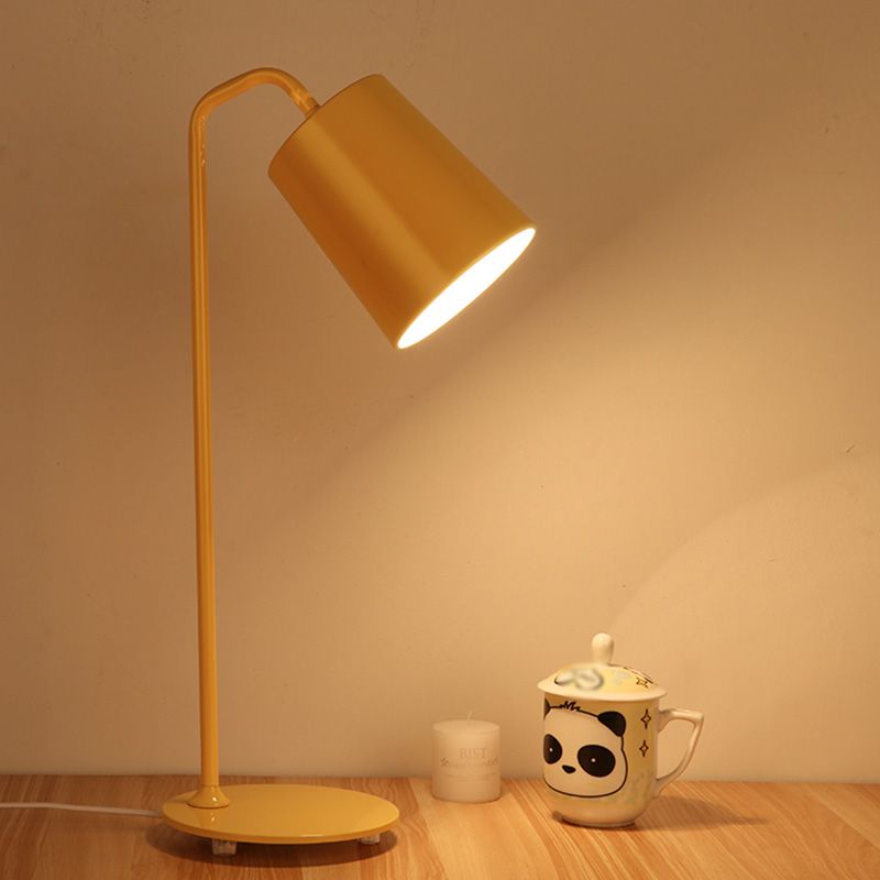 Cylindrical Bedside Reading Book Lamp Metal 1 Head Macaron Style Table Light